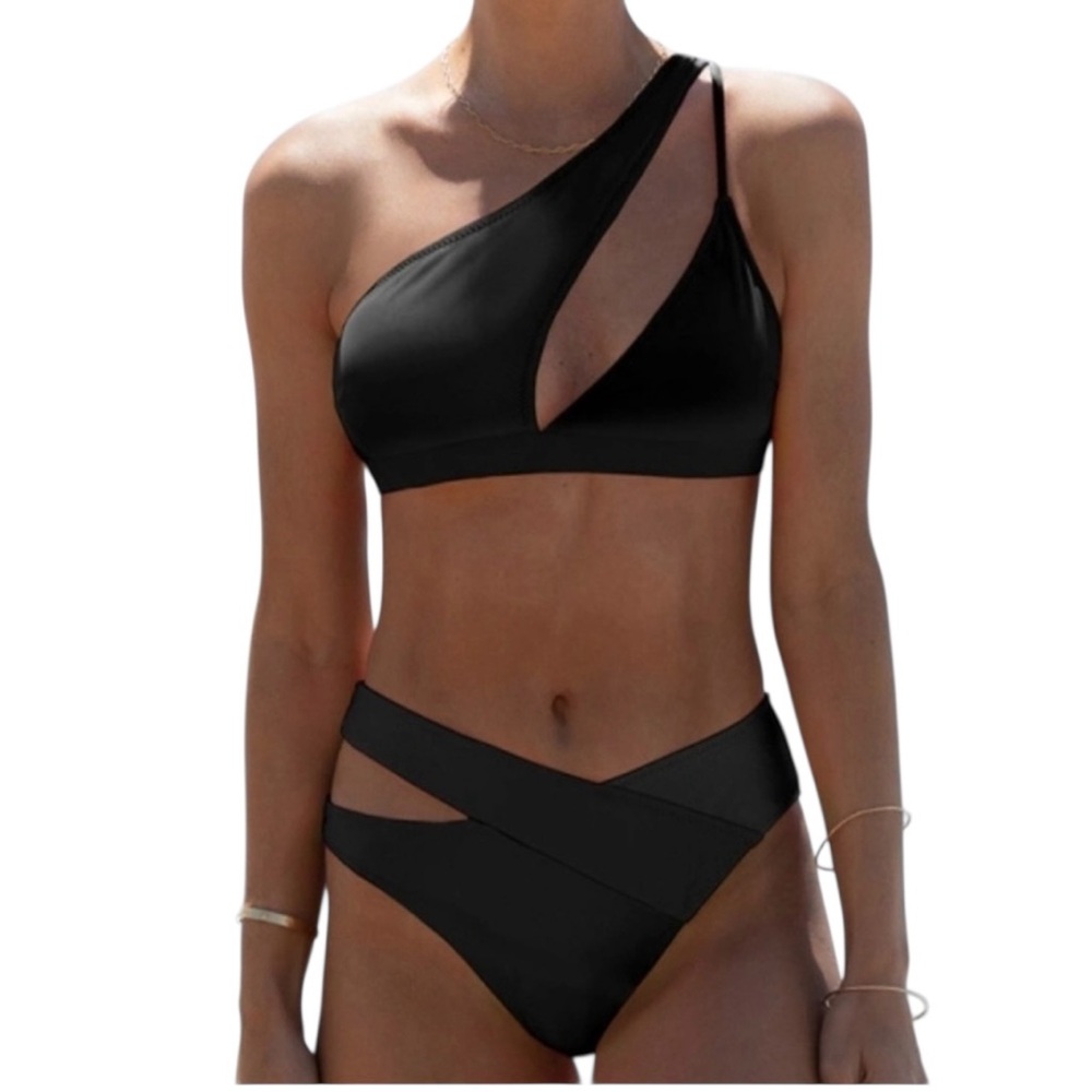 Popvil One Shoulder Front Cutout Bikini Set Sz M NWT & Bag